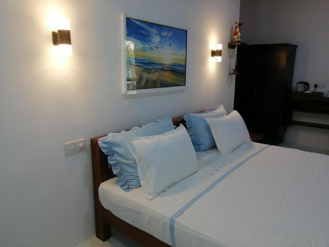 Jennifer'S Villa 尼甘布 外观 照片